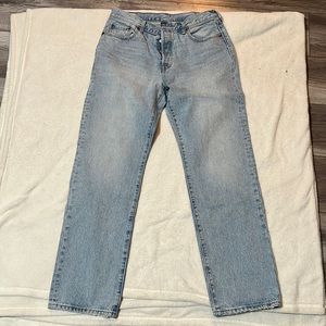Levi’s jeans 29w 32L blue wash. Lose fit, high waisted. Boot cut.